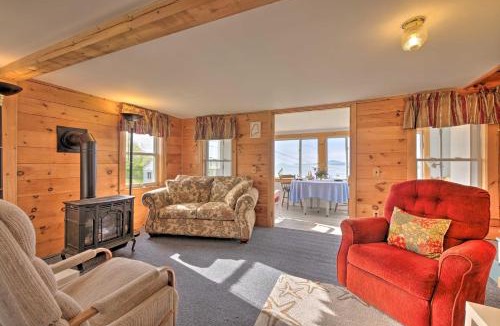 Marlboro House | Waterfront Cottage - 17 Mi to Acadia Ntnl Pk!