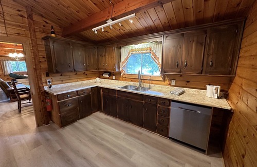Seguin Cottage | Waterfront Cottage, Stunning Lake Joseph Setting with Private Dock