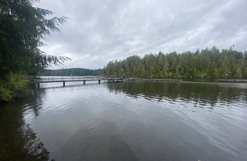 Bamfield Cabin | Waterfront cozy cabin vacation home with dock
