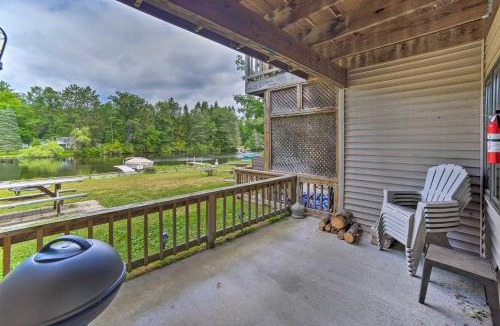 Goodman House | Waterfront Crivitz Property w/Lake Access!