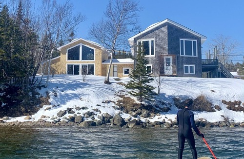 Baddeck House | Waterfront Custom Home on Brasdor Lake