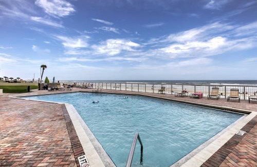 Daytona Beach Shores House | Waterfront Daytona Beach Shores Condo w/Amenities