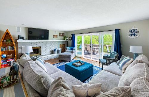 Rapid City House | Waterfront Deck + Dock: Torch Lake Home!