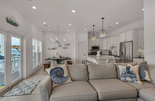Navarre Beach House | Waterfront designed for multiple families perfect vacation 5 BR/5.5 BA