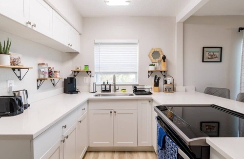 Orlando Beach Apartment | Waterfront Dream w Private Pier - Walk to Beach!