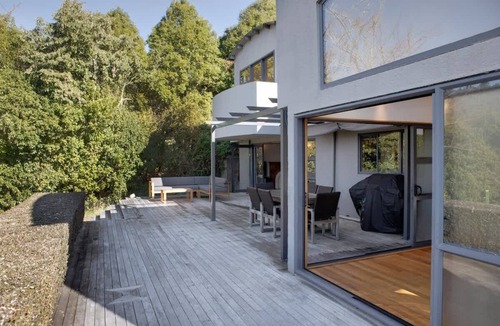 Lake Okareka House | Waterfront Escape | Lake Okareka Waterfront Living