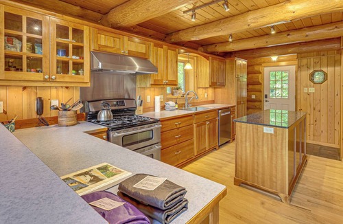 Lutsen Cabin | Waterfront Escape on Caribou Lake: Dock + Fire Pit