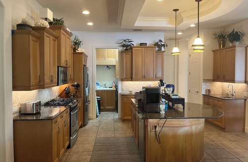 Broadwater House | Waterfront Executive home close to beaches and downtown St. Petersburg