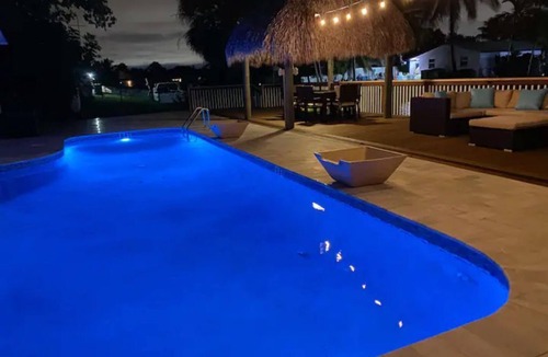 Plantation House | Waterfront Fort Lauderdale House with Heated-pool - 3 Bedrooms 1.5 bathrooms