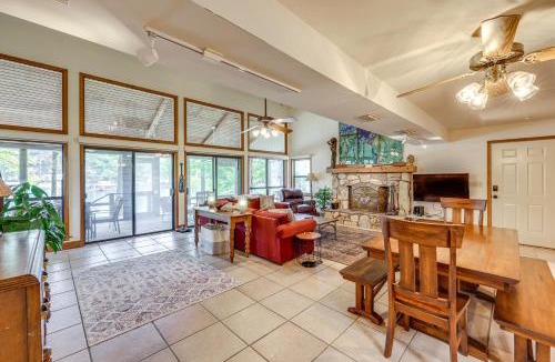 Eclectic House | Waterfront Gem on Lake Martin w/Kayaks & Dock!