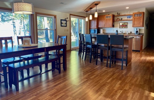 Sturgeon Bay House | Waterfront gem, sandy beach, modern kitchen, large great room, free firewood