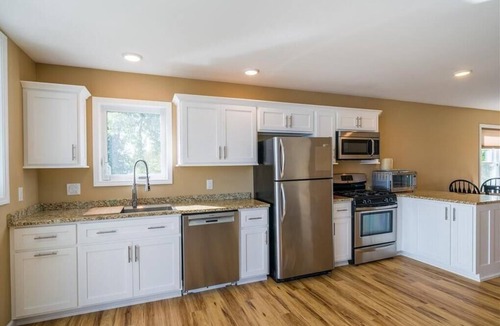 Conesus Apartment | Waterfront Gem with amazing views! Nearby to Letchworth St Park & SUNY Geneseo!