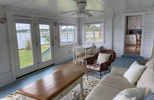 Windmill Point House | Waterfront Getaway Beach Dock Kayaks Fire Pit