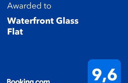 Kusadasi City Centre Apartment | Waterfront Glass Flat