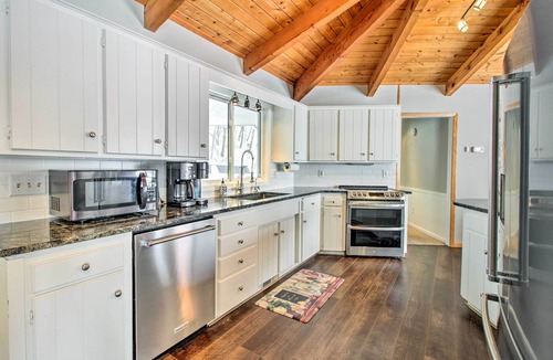 Nisswa House | Waterfront Gull Lake w/Dock: Family Friendly!