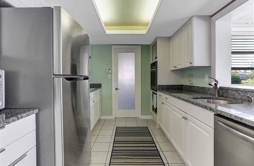 Yacht Club House | Waterfront, Heated Pool, Perfect for Couples
