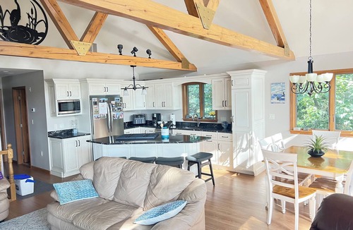 Magnolia House | Waterfront Home,Private Dock,Bring Boat,Eastern shore, Betterton,Chestertown