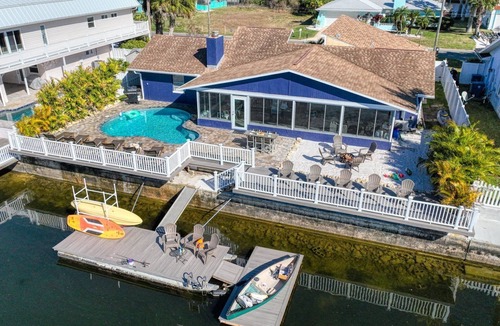 Spring Hill House | Waterfront Home, 5 bedrooms, Heated Pool, Sunsets!