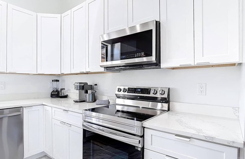 South Gulf Cove House | Waterfront Home 3BR 2BA BBQ Grill Sleep 10