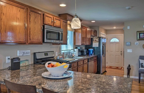 Mastic Beach House | Waterfront Home w/Large Deck & Dock on Narrow Bay