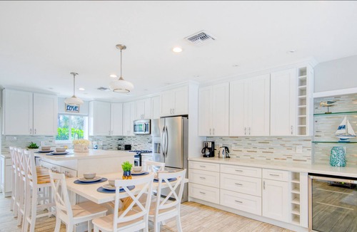 Pompano Isles House | Waterfront home with private pool, outdoor living area, washer/dryer, & AC
