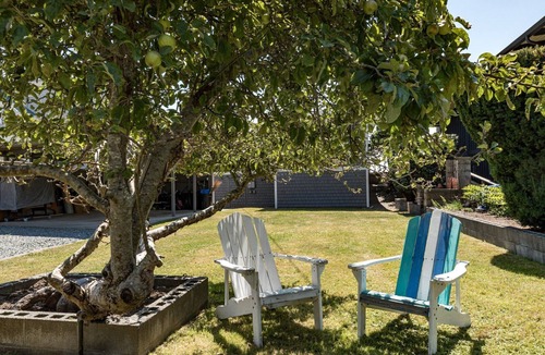 Freeland House | Waterfront Home Whidbey Island