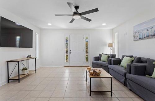 Pass Christian House | Waterfront Home with Pool by Next Step Property Management