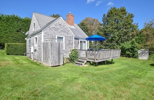 Eastham Cabin | Waterfront home with boat dock!