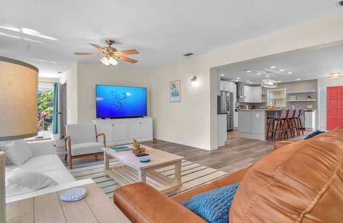 Stuart House | Waterfront Home with Dock, Ocean access close to Downtown and Beach