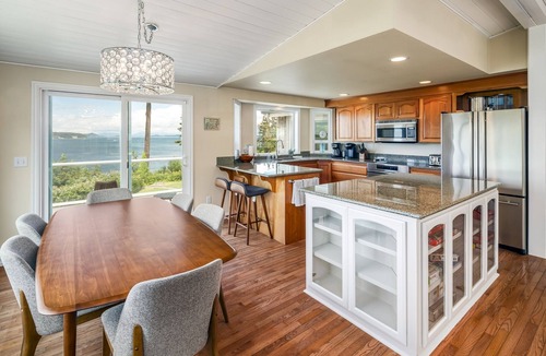 Camano Island House | Waterfront Home with Game Room, Fireplaces, Kayaks, AC and Private Beach Access