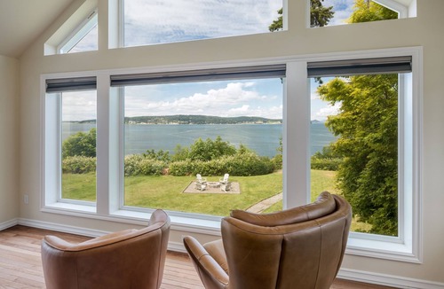 Camano Island House | Waterfront Home with Game Room, Fireplaces, Kayaks, AC and Private Beach Access