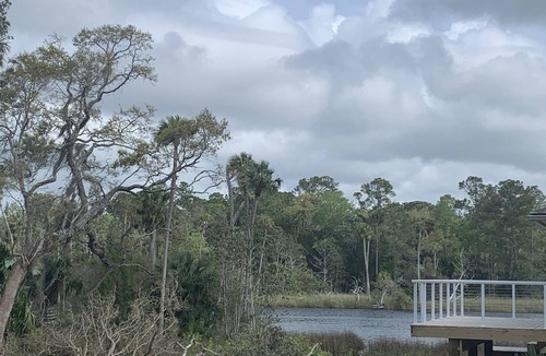 Steinhatchee House | Waterfront House with floating Boathouse, can sleep 7: 5 Adults and 2 Kids