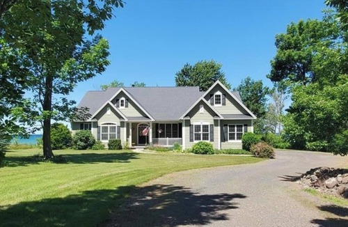 South Butler House | Waterfront house with amazing views of Lake Ontario and Sunsets