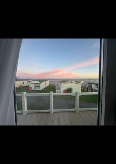 Isle of Grain Resort | Waterfront Kent coast