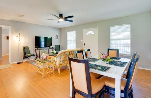 Emory House | Waterfront Lake Fork Getaway w/Dock Access