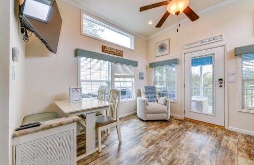 Sherrills Ford House | Waterfront Lake Norman Cabin w/Screened Porch!