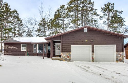 Walker House | Waterfront Leech Lake Cabin w/Boat Dock + Lift