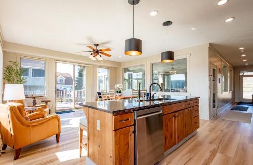Waterfront Greens House | Waterfront Links