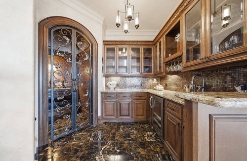 El Lago House | Waterfront Mansion Estate w/Pool & Hot Tub!