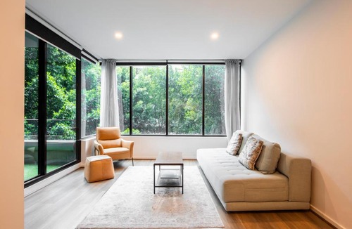 Docklands Apartment | Waterfront Melbourne Apartments