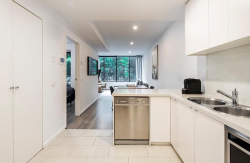 Docklands Apartment | Waterfront Melbourne Apartments