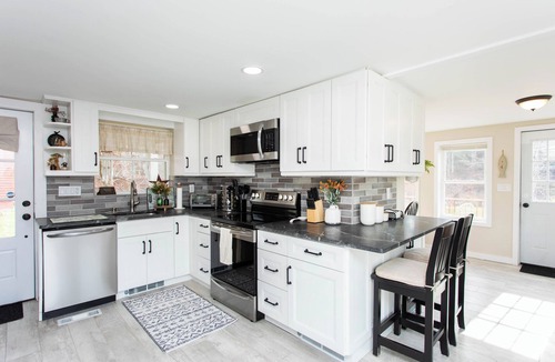Cossayuna Other | Waterfront Modern Farmhouse with WiFi near Saratoga Track, Vermont and more!