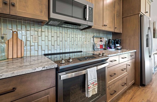 Sturgeon Bay House | Waterfront! New Construction The Resting Place