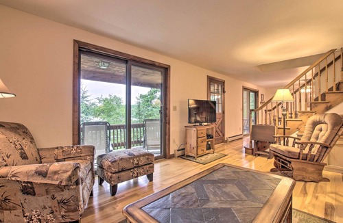 West Brookfield House | Waterfront New England House on Wickaboag Lake!
