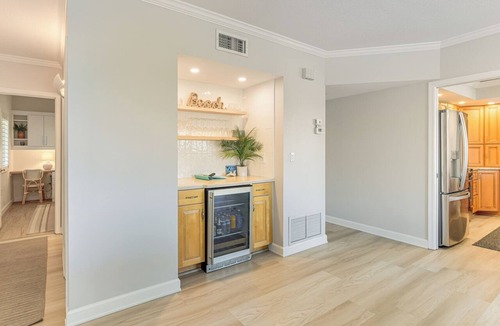 Laurel Condo | Waterfront Nokomis Condo < Half Mile to Beach!