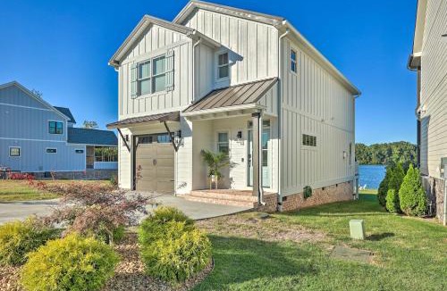 Winchester House | Waterfront Oasis On Tims Ford Lake: Pool/Kayak!