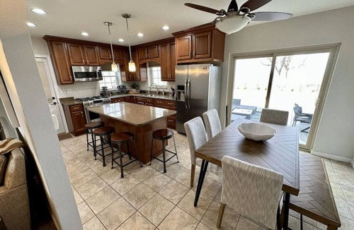 Fairfield House | Waterfront Oasis "Waters Edge Retreat" Lake Erie Internal name: Shallow Waters Retreat
