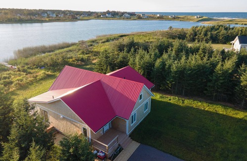 Darnley House | Waterfront oasis with private dock, hot-tub, 2 minutes to beach