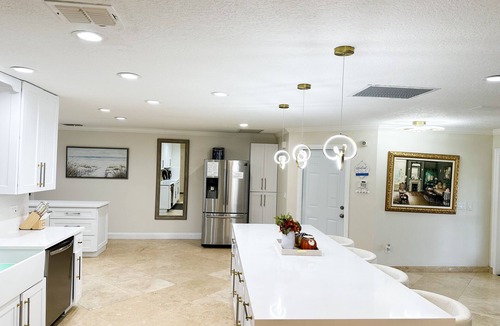 West Palm Beach House | WATERFRONT PALM BEACH 5BR/4BA HOME - PRIVATE BOAT DOCK/POOL/HOT TUB