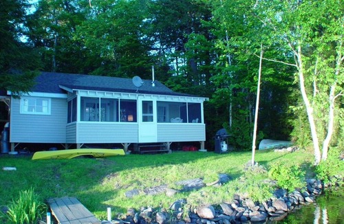 Abbot Cabin | WATERFRONT PARADISE w/incredible views.